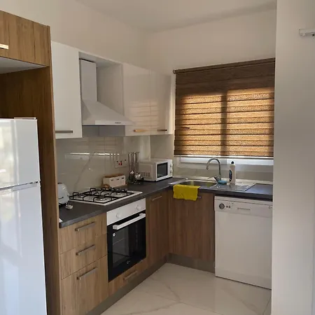 Апартаменти North Nicosia Lefkosa 2 Bedroom Apts Нікосія
